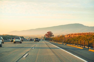 Kaliforniya 'da otoyol.
