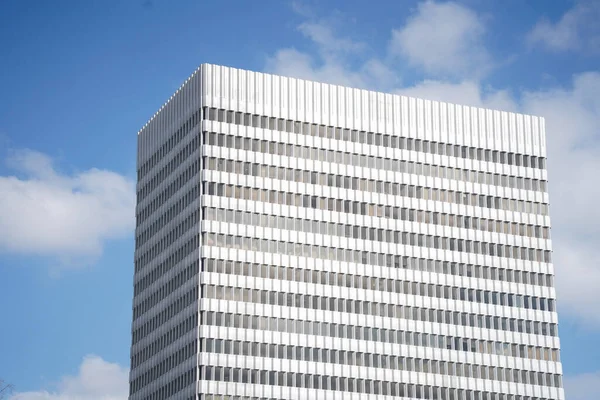 Frankfurt şehir merkezindeki ticari bina.