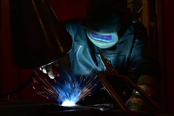 Welder Craftsman Erecting Technical Steel Industrial Steel Welder Factory — Stock Photo, Image