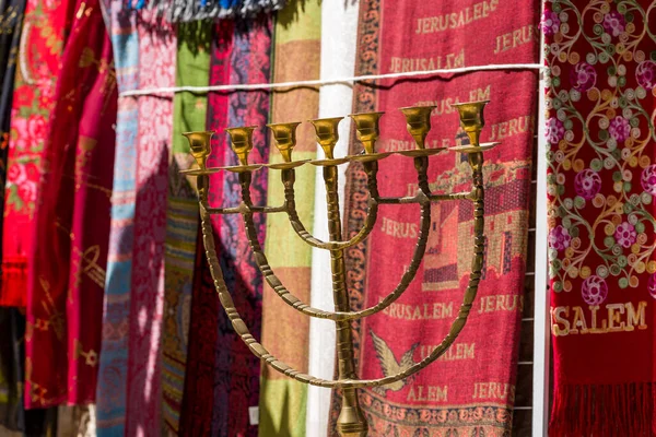 Candelero Israelí Siete Ramas Sobre Fondo Las Alfombras Jerusalén —  Fotos de Stock