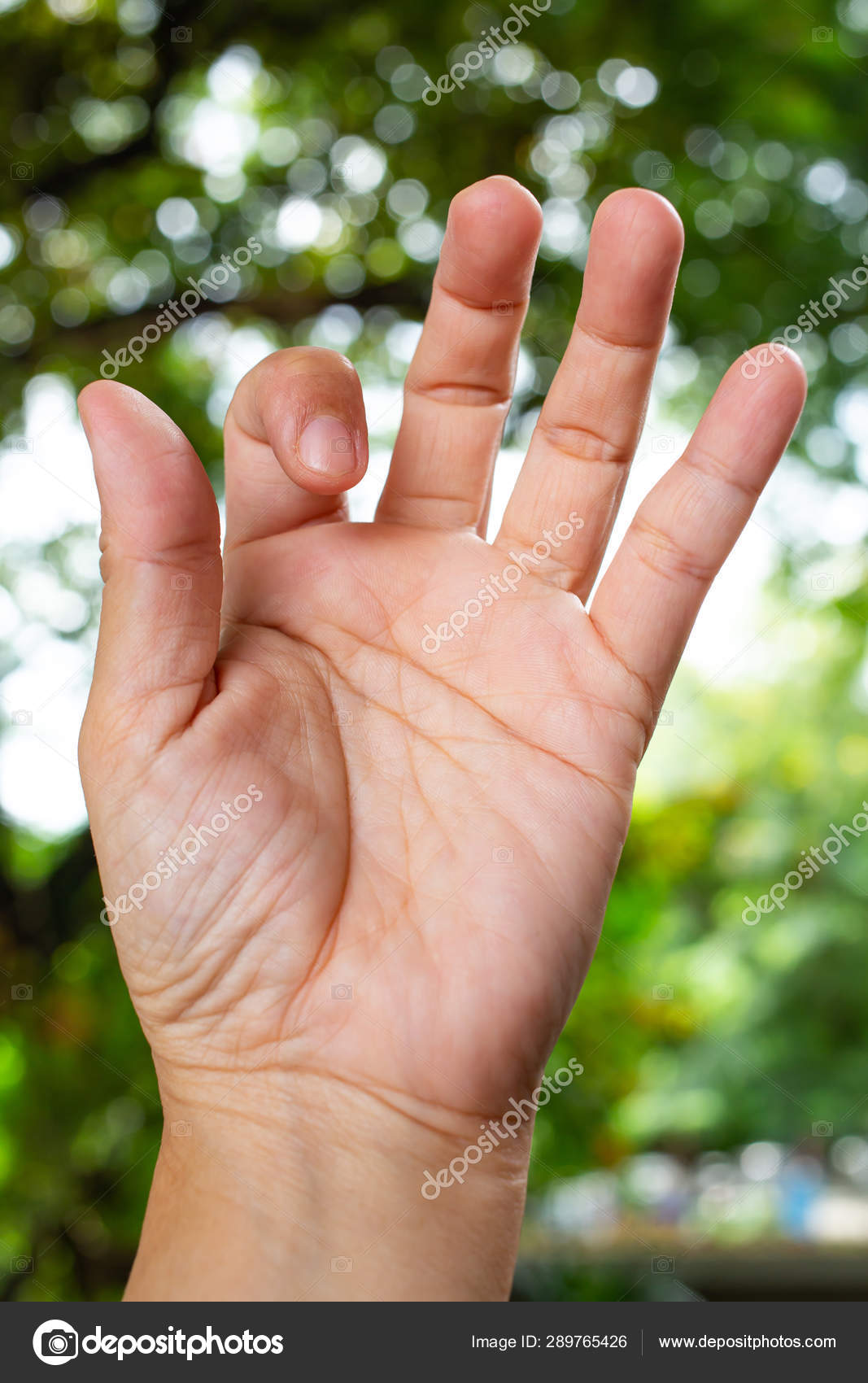 Dedo Dolor de derecha mano en indice el la