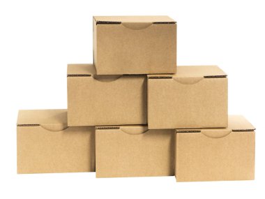 Beyaz üzerine yerleştirilen kutular