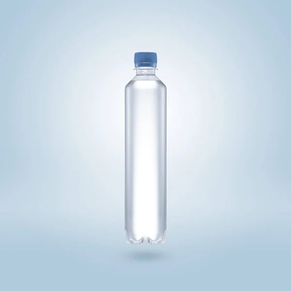 Plastic Waterfles Met Schaduw Blauwe Achtergrond — Stockfoto