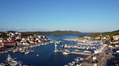 Hırvatistan 'ın Sahil şeridine Şok Edici 4k İnsansız Hava Aracı