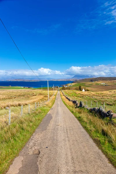 Culkein North Road Près Clashmore Stoer Avec Ben More Arrière — Photo