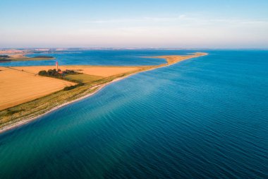 Yukarıdan görüldüğü gibi Deniz Feneri Fluegge