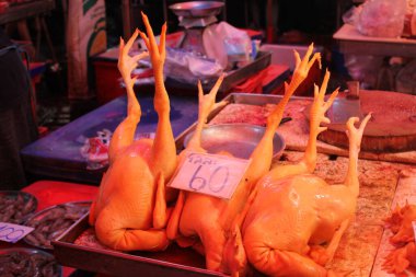 Khlong Toei Market Tavuk Dükkanı