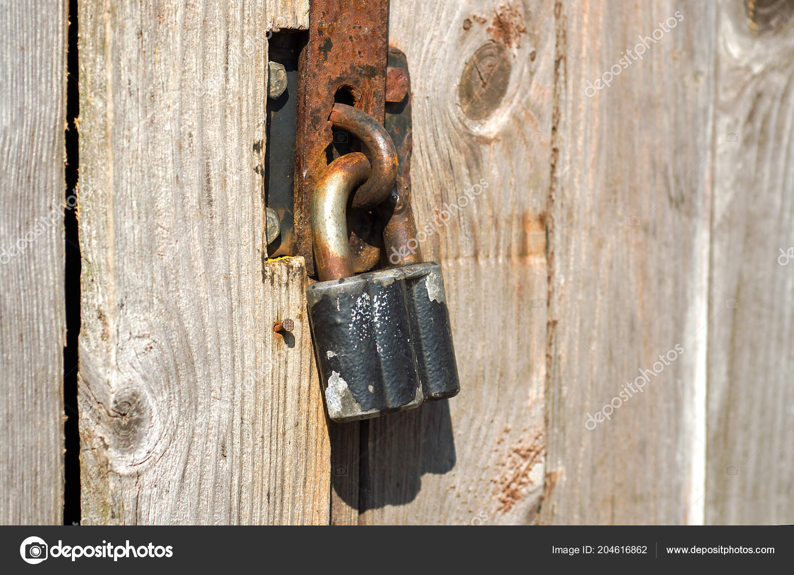 Rusty Padlock Wooden Garden Shed Door Stock Photo C Kajani