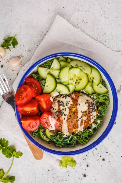 Vegan Bean Kotelet Met Plantaardige Salade Tahin Dressing Open Hamburger — Stockfoto