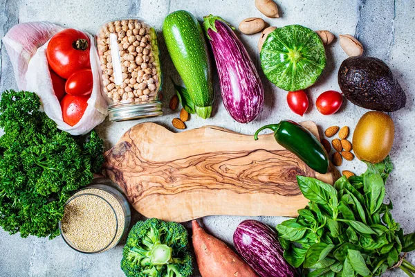 Gotowanie Zdrowej Żywności Tle Surowe Świeże Warzywa Rośliny Strączkowe Zboża — Zdjęcie stockowe