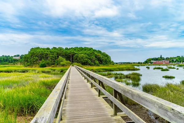 おじさんティムの橋 Wellfleet ケープコッド マサチューセッツ私たち — ストック写真