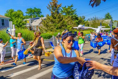 Provincetown, Massachusetts Us - 17 Ağustos 2017 Yürüyenler 