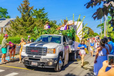 Provincetown, Massachusetts Us - 17 Ağustos 2017 Yürüyenler 