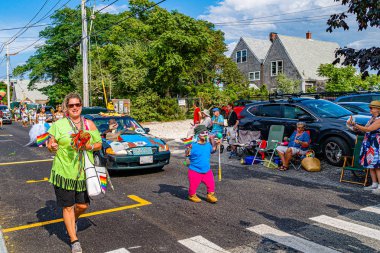 Provincetown, Massachusetts Us - 22 Ağustos 2019 Yürüyenler 