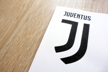 Konskie, Polonya - 05 Mayıs 2018: Logo ve Juventus futbol kulübü kurumsal yazı kağıt sayfası
