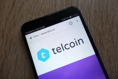 Konskie, Polonya - 14 Temmuz 2018: modern bir akıllı telefon üzerinde görüntülenen Telcoin (Tel) cryptocurrency Web sitesi