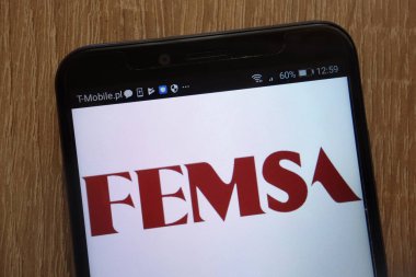 Konskie, Polonya - 18 Ağustos 2018: modern bir akıllı telefon üzerinde görüntülenen Fomento Economico Meksika logosu