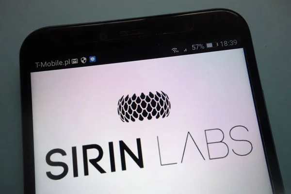 Konskie Polen September 2018 Sirin Labs Logo Auf Einem Smartphone — Stockfoto