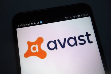 Konskie, Polonya - 15 Eylül 2018: Avast smartphone üzerinde logo