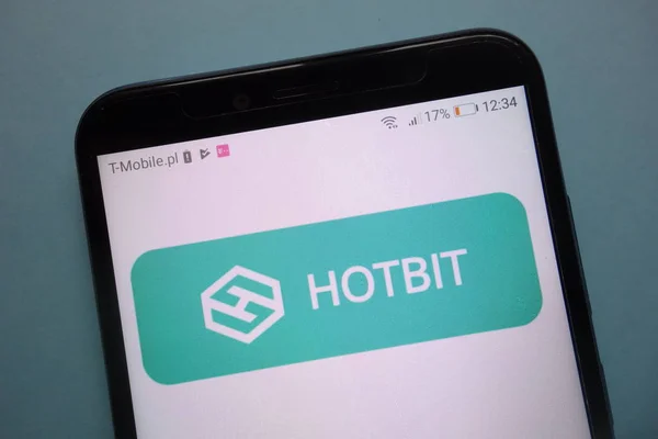 Konskie Polen November 2018 Hotbit Cryptocurrency Uitwisseling Logo Smartphone — Stockfoto