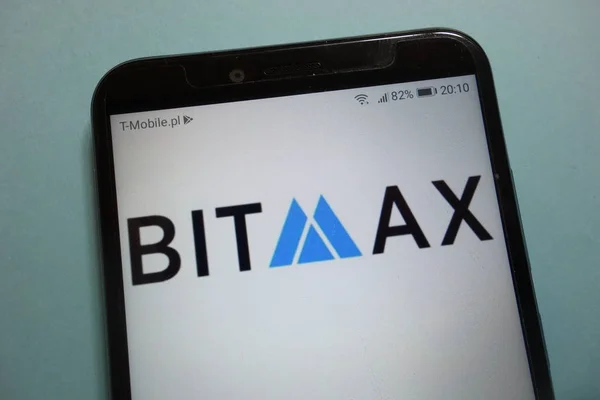 Konskie Poland November 2018 Bitmax Kryptowährungsbörse Logo Auf Smartphone — Stockfoto