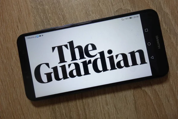 Konskie Polonya Aralık 2018 Smartphone Üzerinde Görüntülenen Guardian Logo — Stok fotoğraf