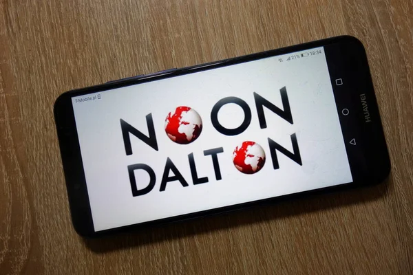 Konskie Polonya Aralık 2018 Smartphone Üzerinde Görüntülenen Öğlen Dalton Logosu — Stok fotoğraf