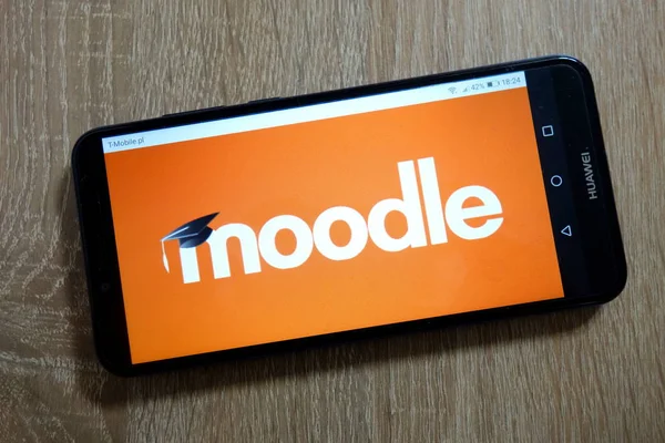 Konskie Polen Januari 2019 Moodle Logo Weergegeven Smartphone — Stockfoto