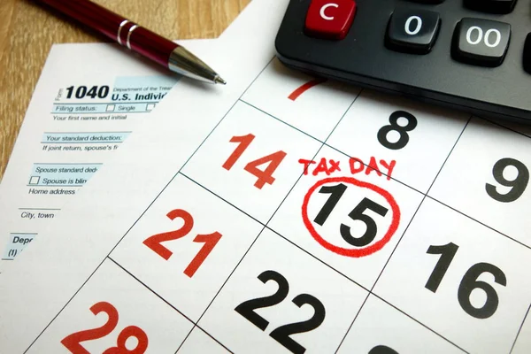 Fecha Vencimiento Impuestos Marcada Calendario Abril 2019 —  Fotos de Stock