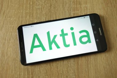 Konskie, Polonya - 22 Şubat 2019: smartphone üzerinde görüntülenen Aktia banka logosu
