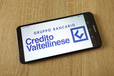 Konskie, Polonya - 23 Şubat 2019: smartphone üzerinde görüntülenen Credito Valtellina logosu