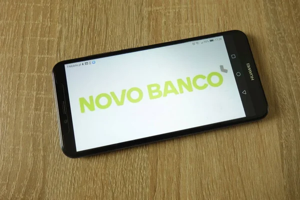 Konskie Poland March 2019 Novo Banco Logo Displayed Smartphone — Stock Photo, Image
