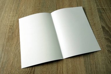 Açık kitap veya dergi mockup