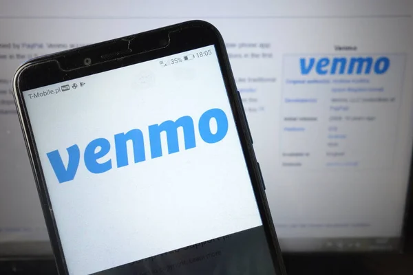 KONSKIE, POLONIA - 18 de agosto de 2019: logotipo de Venmo en el teléfono móvil — Foto de Stock