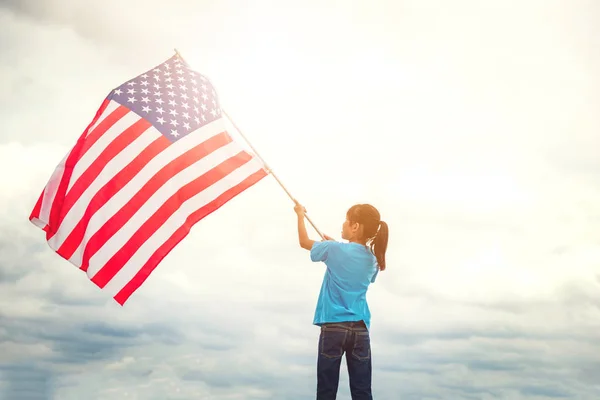 Happy Kid Little Child Standing American Flag Usa Celebrate 4Th — Stock Photo, Image