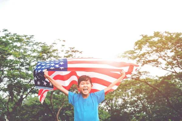 Happy Kid Little Child Running American Flag Usa Celebrate 4Th — Stock Photo, Image