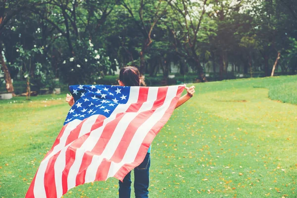 Happy Kid Little Child Running American Flag Usa Celebrate 4Th — Stock Photo, Image