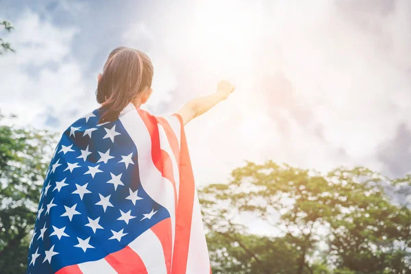 Happy Kid Little Child Standing American Flag Usa Celebrate 4Th — Stock Photo, Image