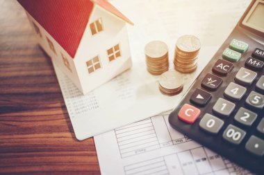 Ev için para kavramı hesap makinesi maliyet tasarrufu