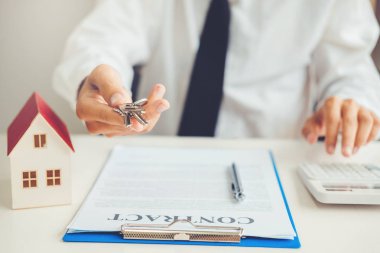 Evin anahtarları müşteri ve işareti sözleşmesi sözleşme, sigortası konut kavramı veren satış aracı
