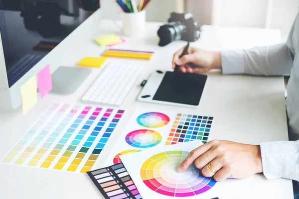 Diseño Gráfico Dibujo Tableta Gráfica Lugar Trabajo — Foto de Stock