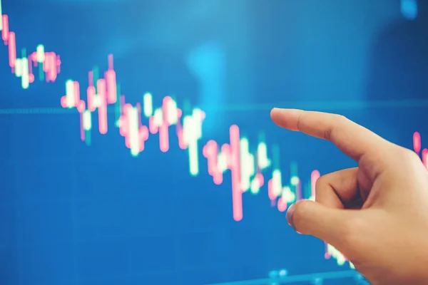 Uomo Affari Investimento Discussione Analisi Grafico Stock Market Trading Stock — Foto Stock