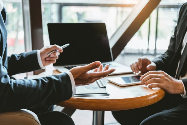 Business Consulting möte arbeta och brainstorming nya busine — Stockfoto