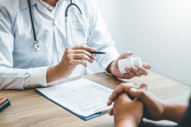 Doktor veya doktor tavsiye pills erkek için tıbbi reçete