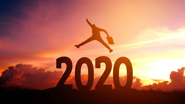 Silhouet Young Business man blij tot 2020 Nieuwjaar succes con — Stockfoto