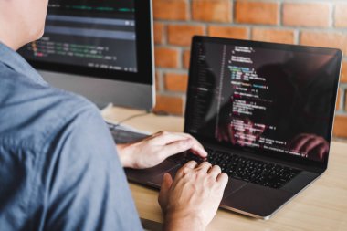 Programcı geliştirme web sitesi tasarımı geliştirme ve teknoloji kodlama