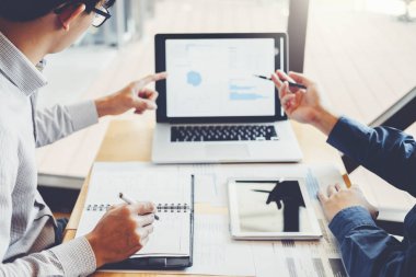 Strateji planlama toplantı takım iş danışmanlığı ortak çalışan bir