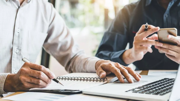 Co-working Business Team Consulting meeting Planning Strategy an Stock Photo