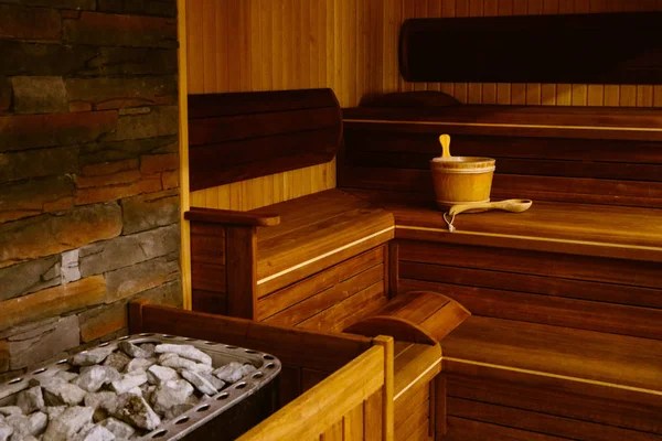 Wooden Bathhouse Heating Pool Filled Stones Close Интерьер Деревянной Сауны — стоковое фото