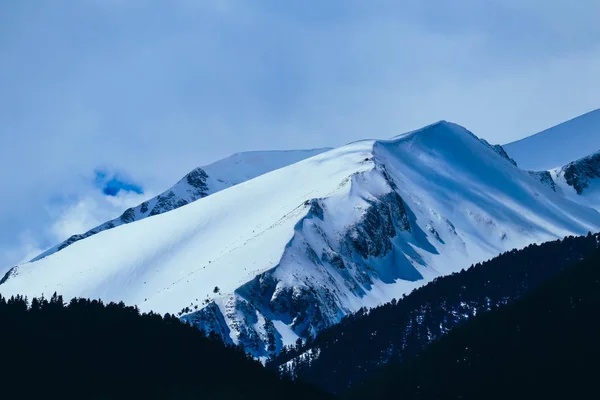 Tle Daszek Piękne Naturalne Zima Śnieg Lód Góry Hill Niebieskie — Zdjęcie stockowe